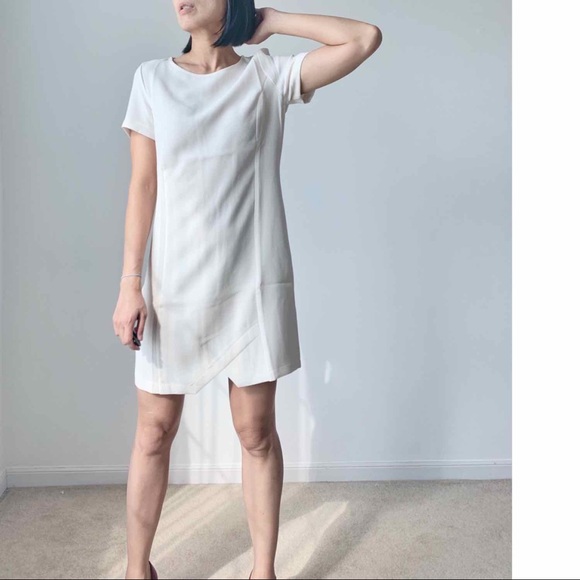 MINIMALIST SHIFT DRESS - ECRU - Picture 4 of 8